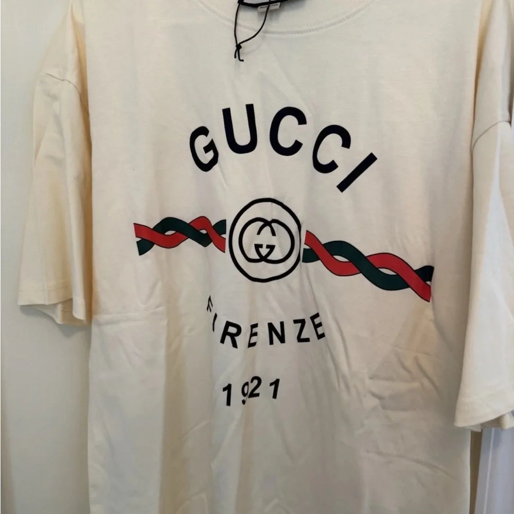 Gucci Men's Firenze 1921 Large Cream T-Shirt